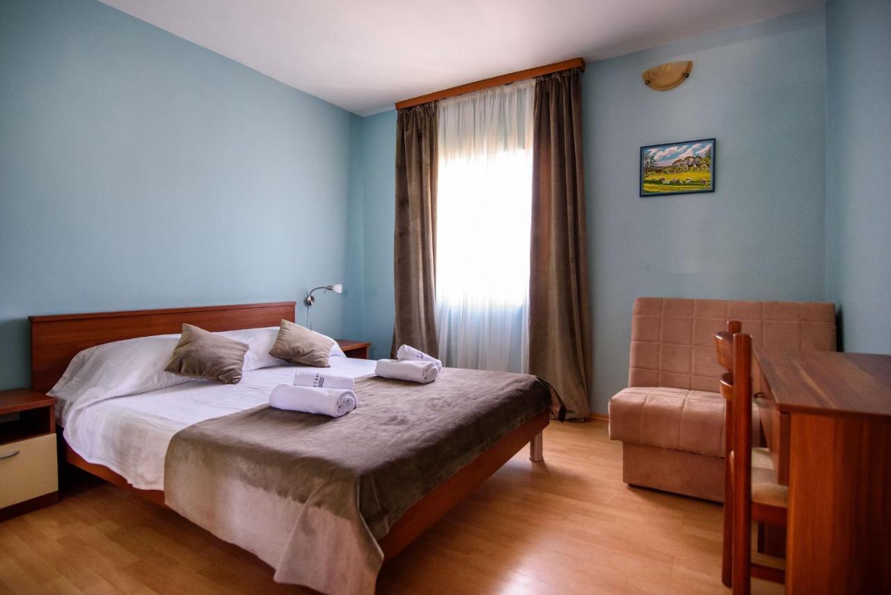 Stermasi Apartments Saplunara Zewnętrze zdjęcie